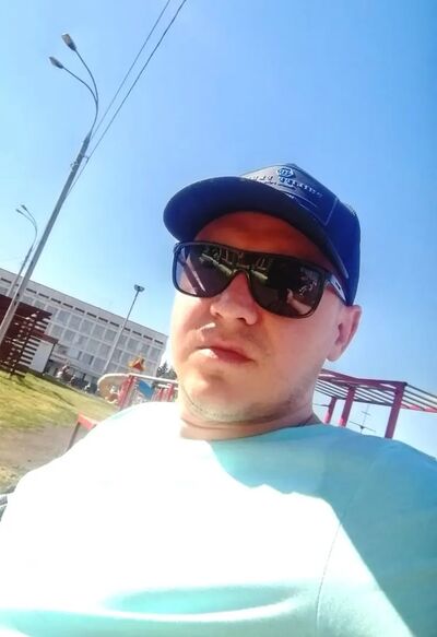  ,   Sergei, 36 ,   ,   , c , 