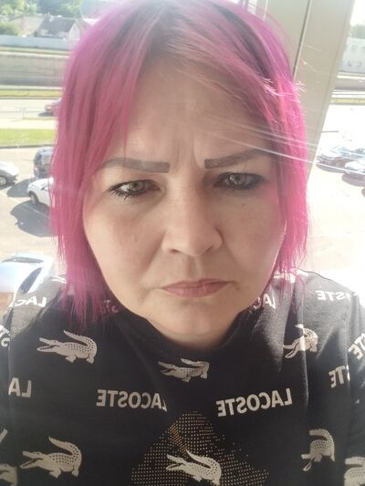  ,   Julija, 43 ,   ,   