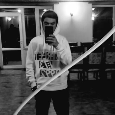   ,   Temur, 19 ,   ,   