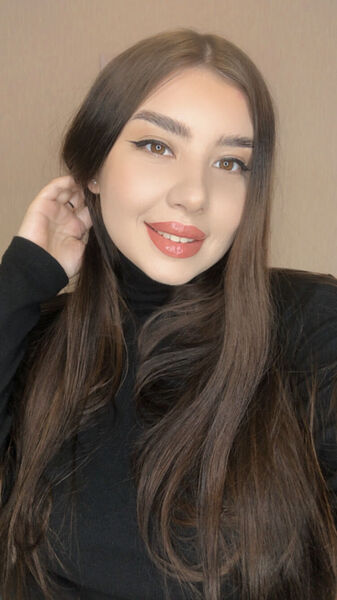  ,   Valeria, 26 ,   