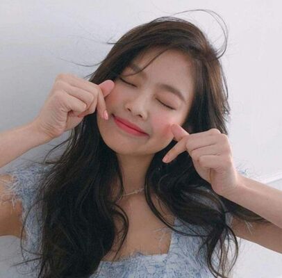  ,   Jennie, 29 ,   c 