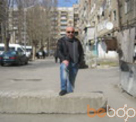  ,   Levani, 52 ,     , c 