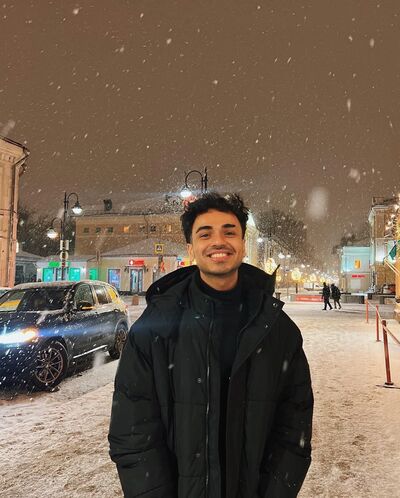  ,   Faik, 22 ,   ,   , c 