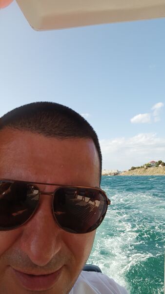  ,   Artyom, 37 ,   ,   