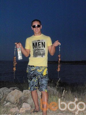  3671580  Sergei, 38 ,    