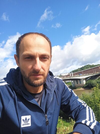  ,   Gevorg, 34 ,   ,   