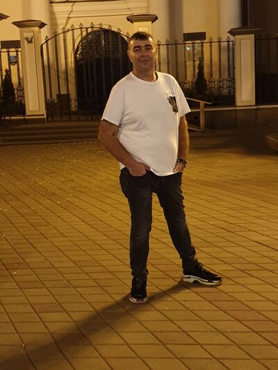  ,   Arny, 47 ,   ,   , c 