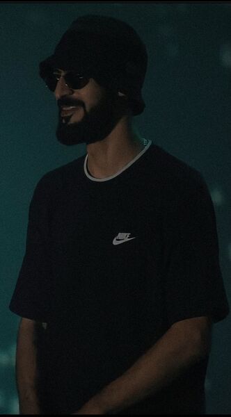  ,   Abu, 24 ,   ,   