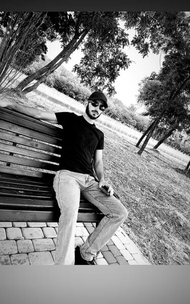  ,   Artem, 21 ,   ,   
