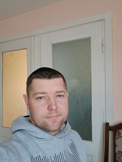  ,   Seba, 33 ,   ,   