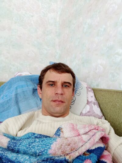  ,   Pavel, 38 ,   ,   