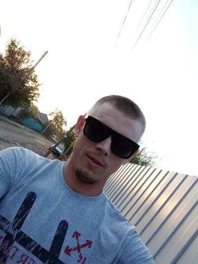  ,   Vasili, 32 ,   ,   , c 