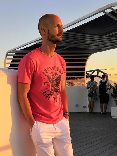  ,   Sergey, 35 ,   ,   