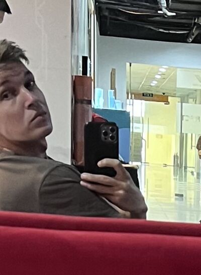  ,   Ilya, 28 ,   ,   