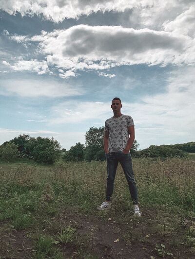  ,   Baryga, 24 ,   ,   , c 