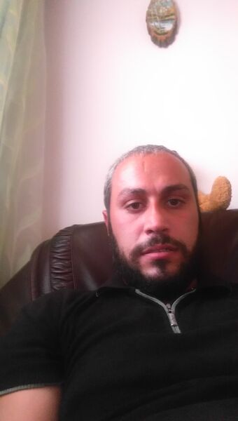  ,   Giga, 35 ,   ,   , c 