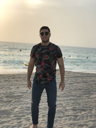  ,   Bekzod, 27 ,   