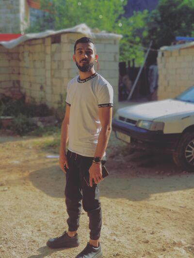  ,   Hossein, 24 ,   ,   , 