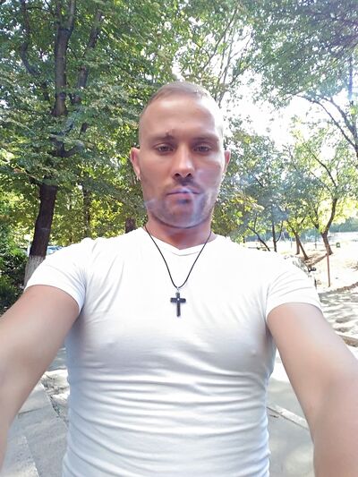  ,   Alex, 44 ,   ,   , c 