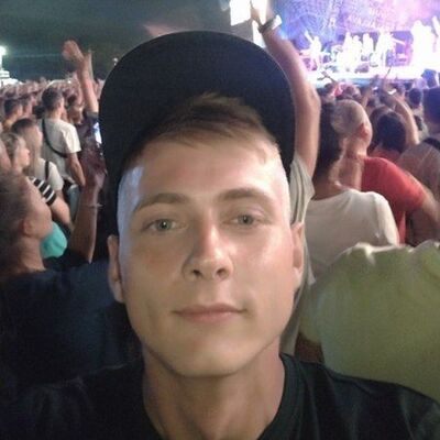  ,   Denis, 27 ,   ,   