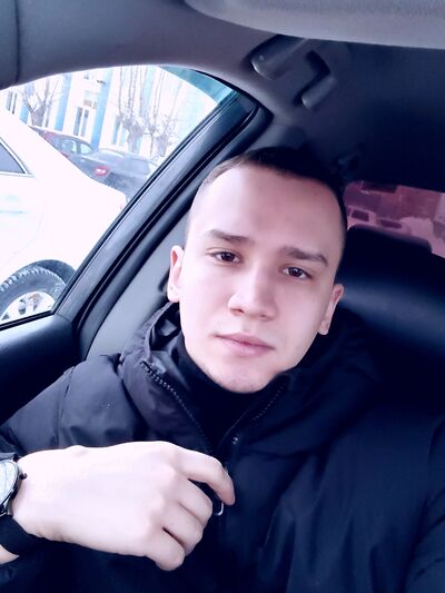  ,   Stefan, 24 ,   ,   