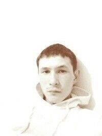  ,   Azamat, 32 ,   