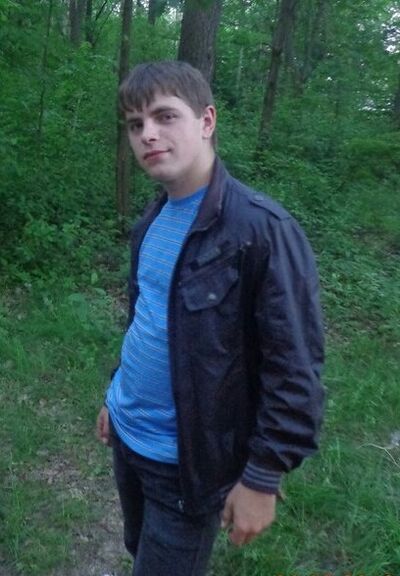  ,   Viktor, 32 ,   ,   , c 