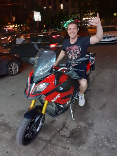  ,   Alexander, 36 ,  