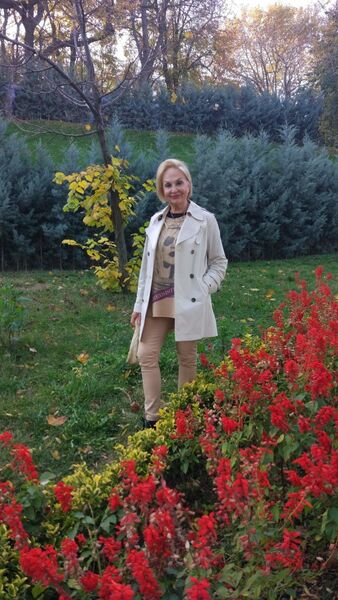  ,   Larisa, 71 ,   ,   , c 