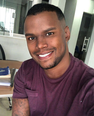  --,   Tiago, 38 ,   ,   