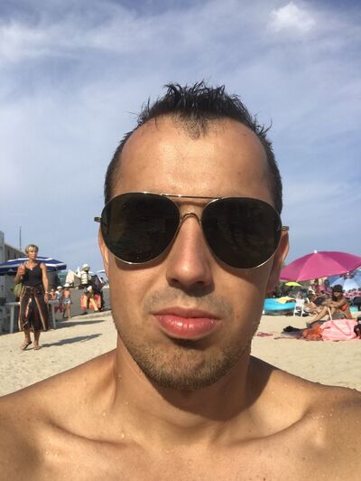  Antibes,   Vadim, 35 ,   