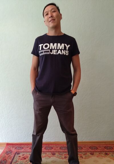  ,   Marat, 38 ,   ,   