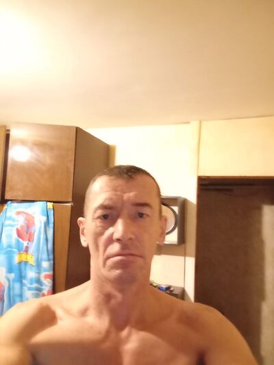  ,   Pawel, 50 ,   ,   