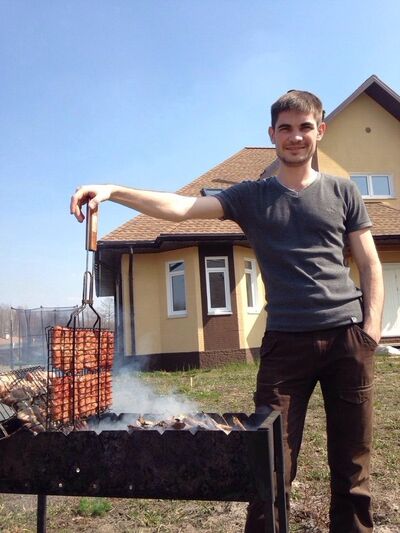  ,   Maksim, 37 ,   ,   , c 