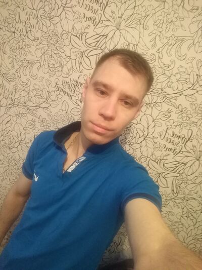  ,   Denis, 32 ,   ,   