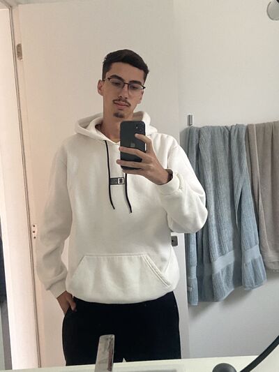  -,   Vinicius, 18 ,   ,   