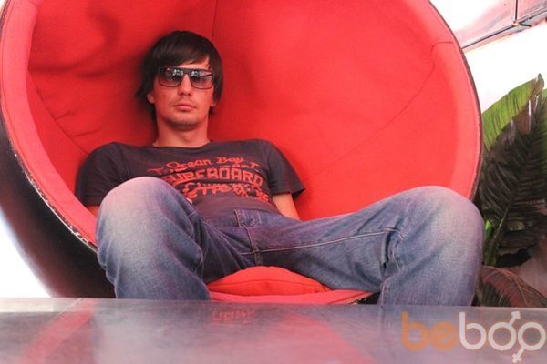  ,   Max, 37 ,   , 