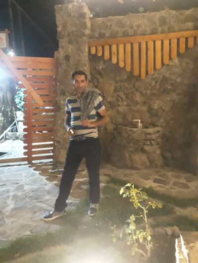  -,   Goga, 40 ,     , c 
