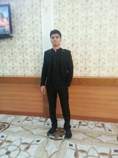  ,   Elik, 31 ,     , c 