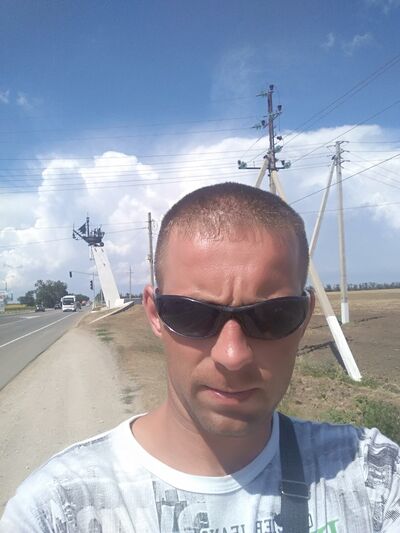  ,   Den, 41 ,   