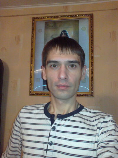  ,   Anton, 45 ,   