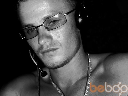  3639390  Waise, 33 ,    -