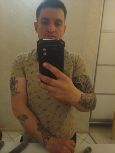  ,   Anton, 35 ,   ,   