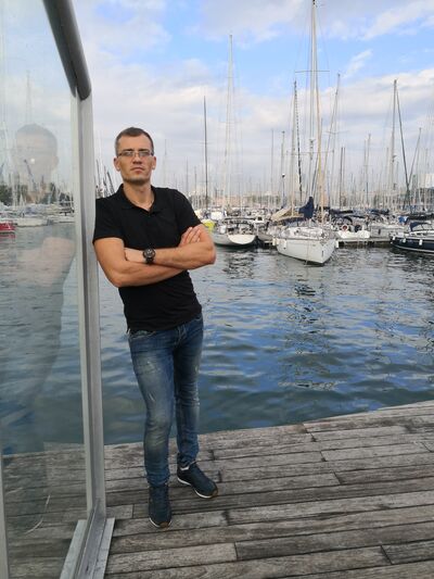  ,   Andres, 42 ,   
