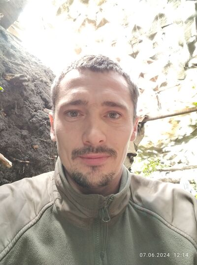  ,   Valek, 31 ,   ,   , c 