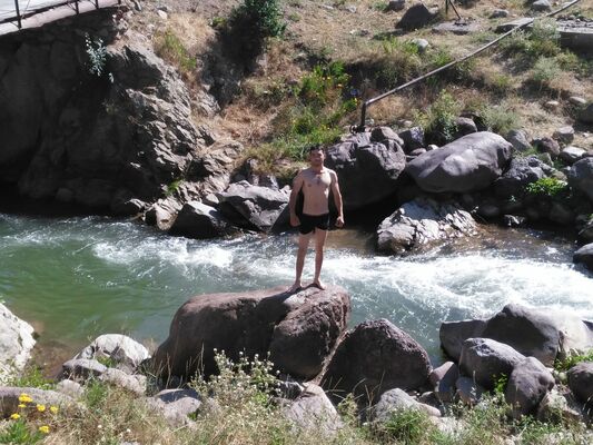  ,   Sardor, 34 ,   