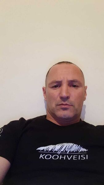  ,   Ruslan, 38 ,   ,   , c , 