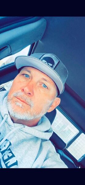 ,   Chris, 68 ,   ,   