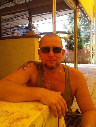  ,   Viktor, 59 ,   ,   , c 