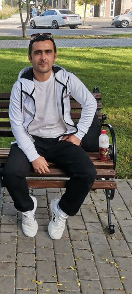  ,   Renat, 38 ,   ,   